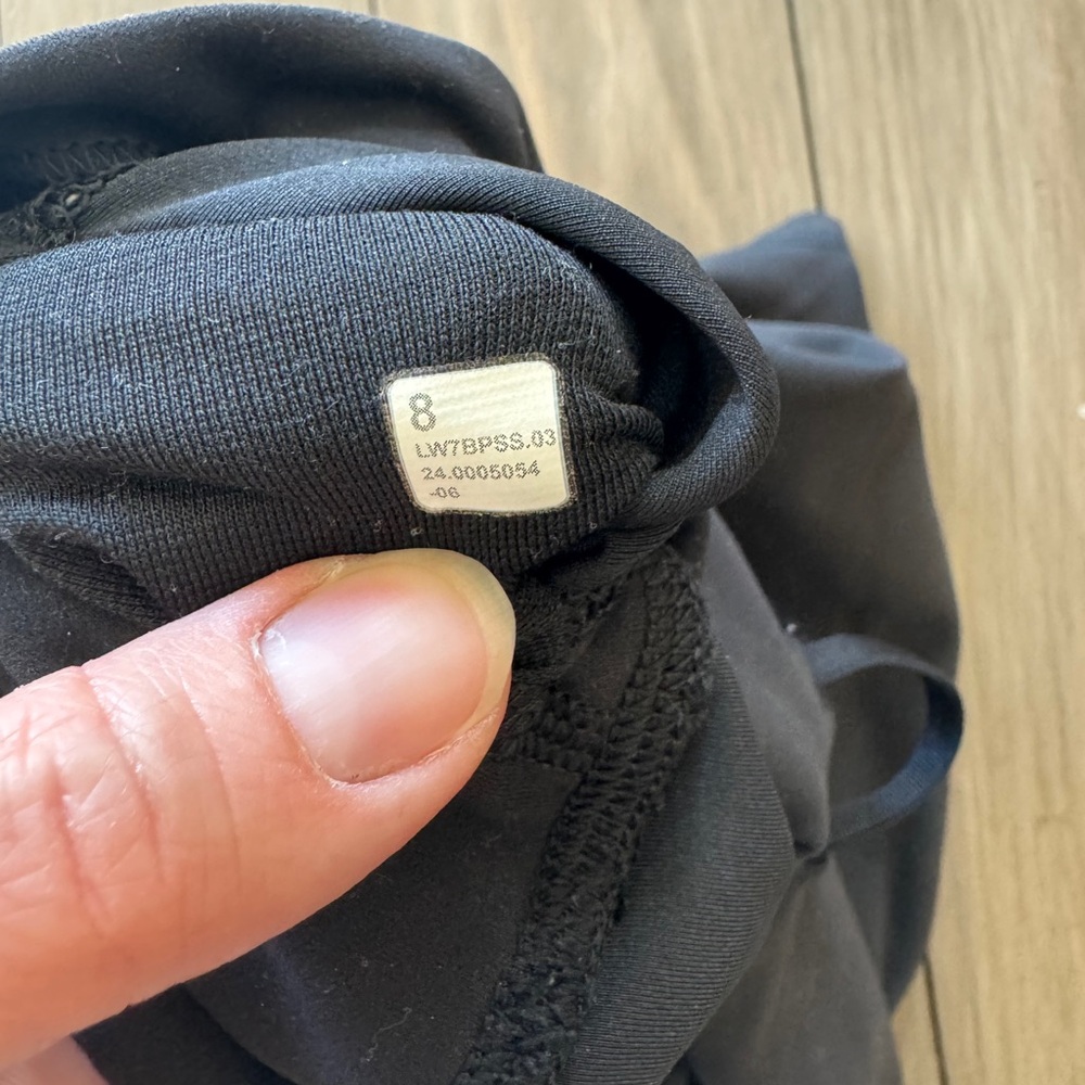 Lululemon Biker Short - Picture 3 of 5